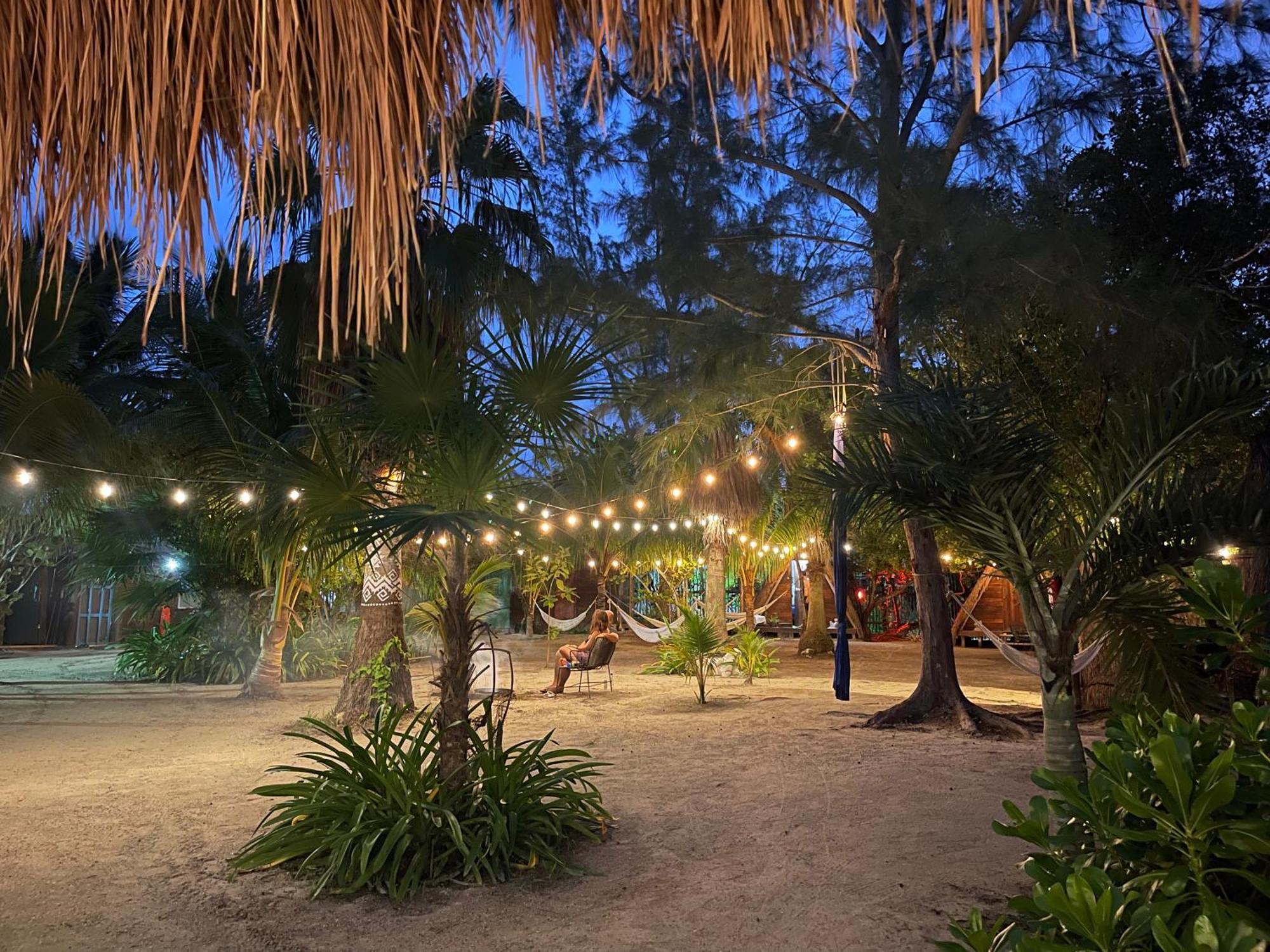 La Aldea Holbox Cabanas Y Camping Экстерьер фото